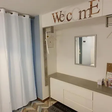 Courtyard Under The Castle Apartament Lublana